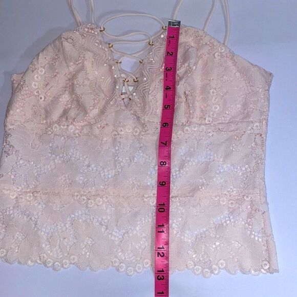 Guess Pink Lace Top With Cross Lace Front Small - Picture 5 of 10